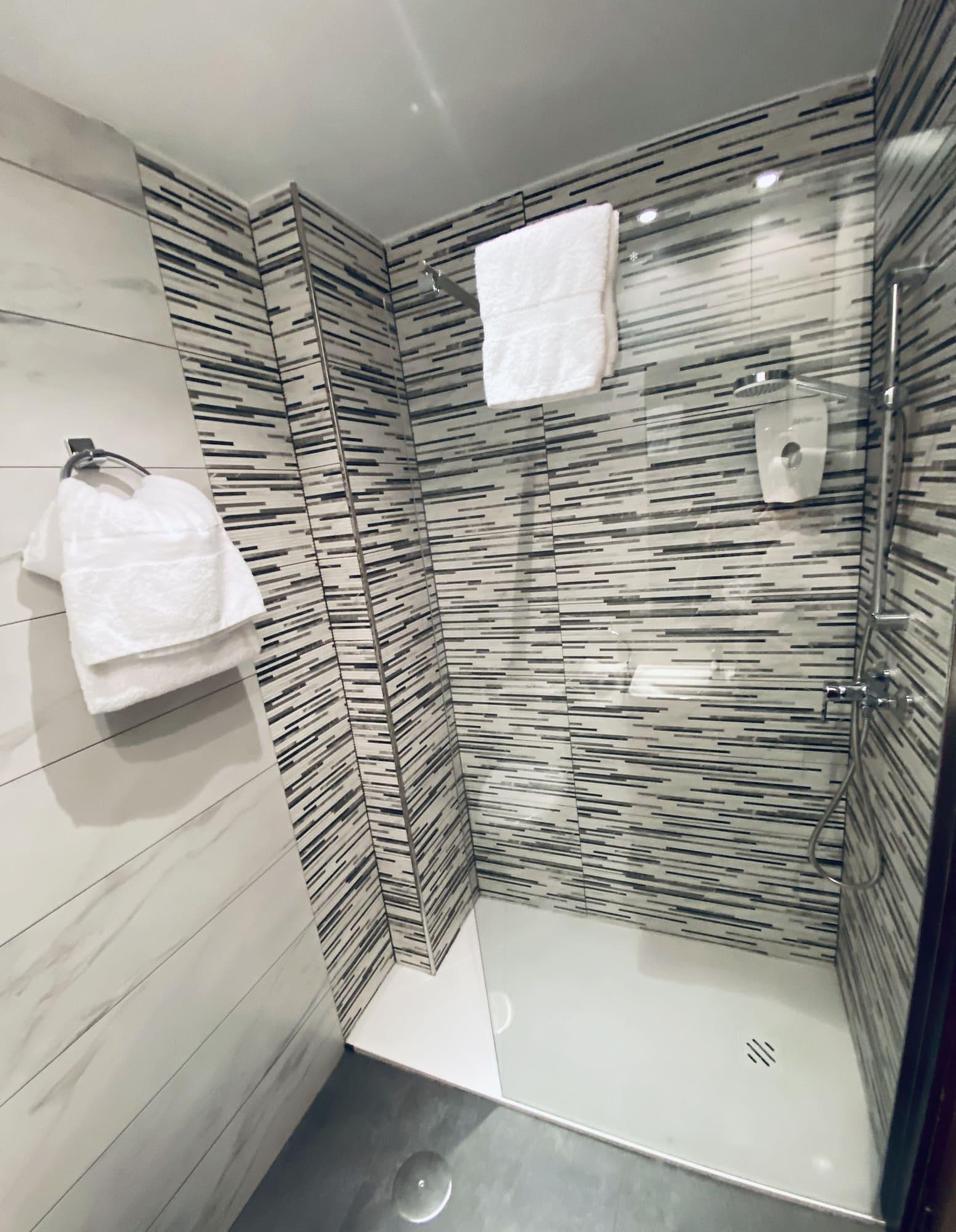 Alvi Hotel Soria Bagian luar foto
