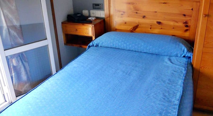 Alvi Hotel Soria Bagian luar foto