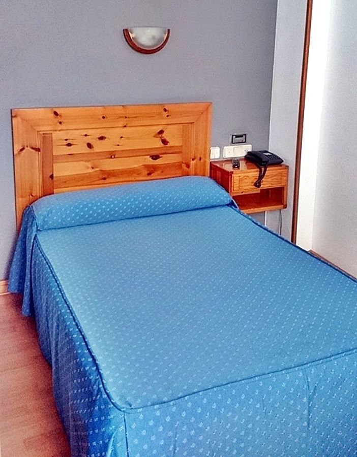 Alvi Hotel Soria Bagian luar foto