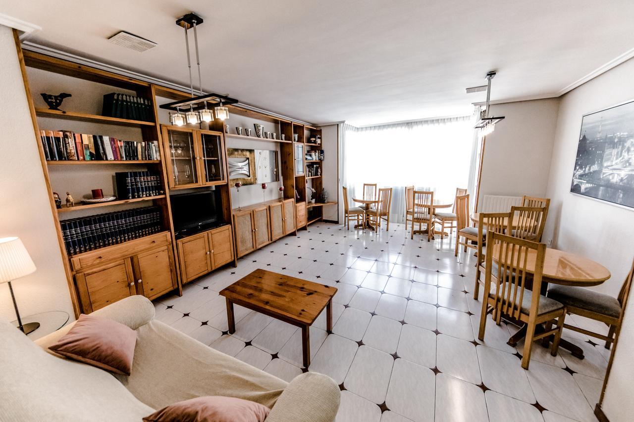 Alvi Hotel Soria Bagian luar foto