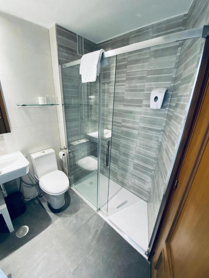 Alvi Hotel Soria Bagian luar foto